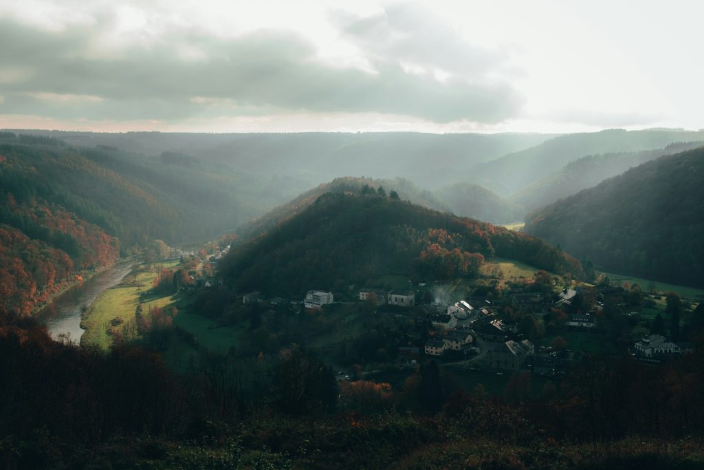 Semois Valley hike, otrange Signal trail, UNESCO sites hiking Belgium