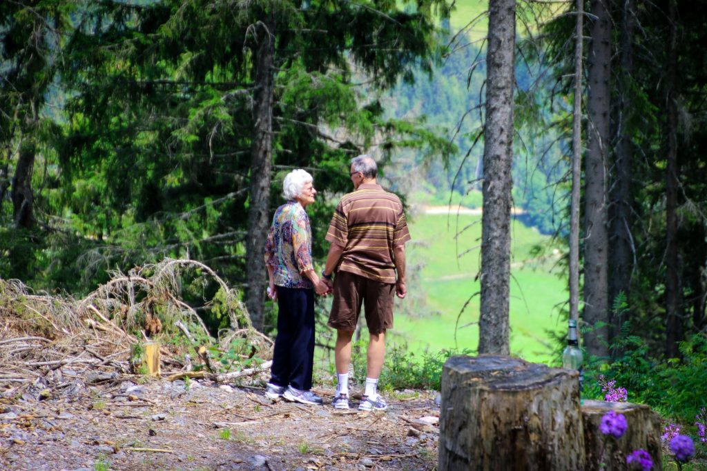 Joint-friendly trekking gear, Healthy aging and outdoor activities