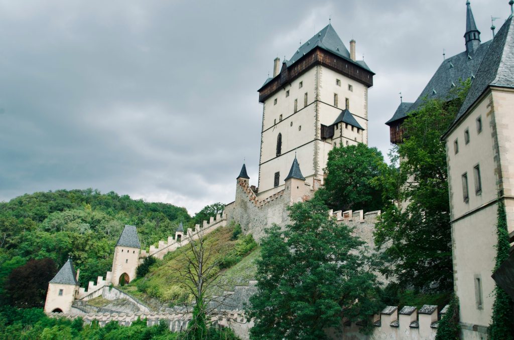 Karlštejn Castle, Hiking tips for Czech Republic